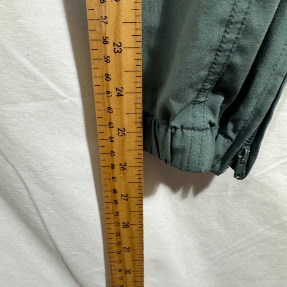 Old Navy High Waisted Jogger Womens Size Medium Green Lightweight Casual - Picture 5 of 9